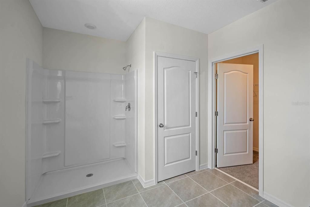 For Sale: $429,490 (4 beds, 3 baths, 2372 Square Feet)