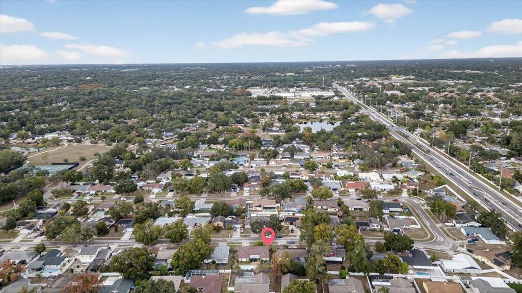 En Venta: $350,000 (4 camas, 2 baños, 1836 Pies cuadrados)