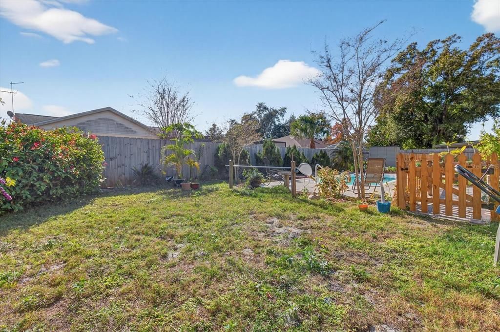 En Venta: $350,000 (4 camas, 2 baños, 1836 Pies cuadrados)