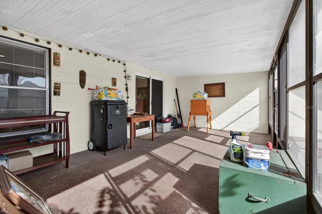 En Venta: $350,000 (4 camas, 2 baños, 1836 Pies cuadrados)