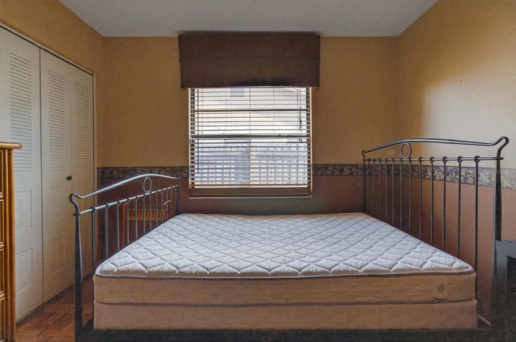 En Venta: $350,000 (4 camas, 2 baños, 1836 Pies cuadrados)