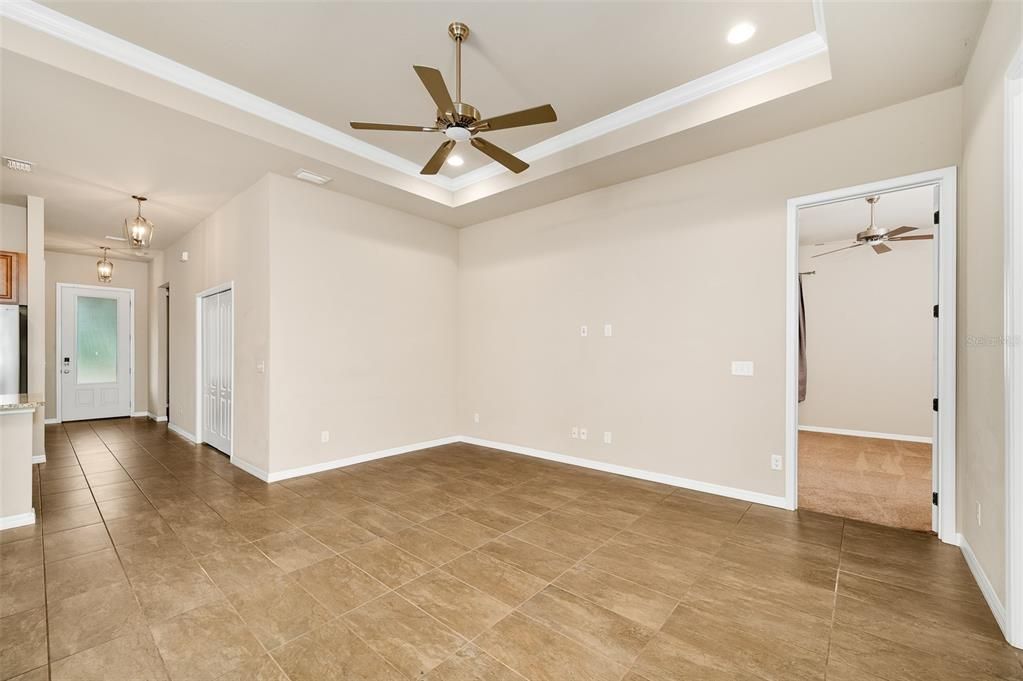 В аренду: $2,800 (3 спален, 2 ванн, 1681 Квадратных фут)