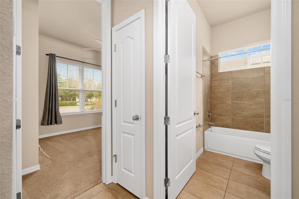 В аренду: $2,800 (3 спален, 2 ванн, 1681 Квадратных фут)