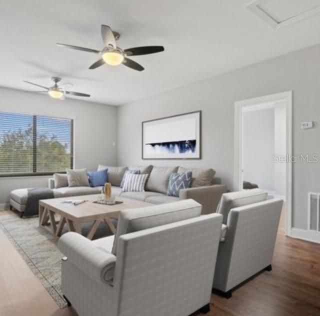 出租: $6,999 (3 贝兹, 3 浴室, 2807 平方英尺)