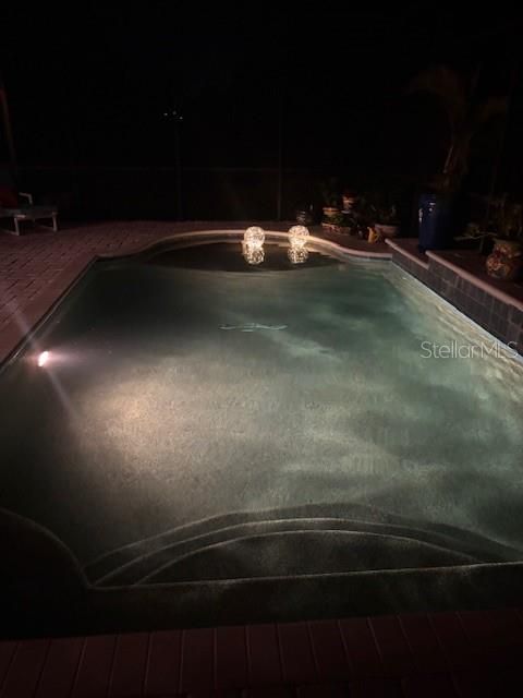 出租: $6,999 (3 贝兹, 3 浴室, 2807 平方英尺)