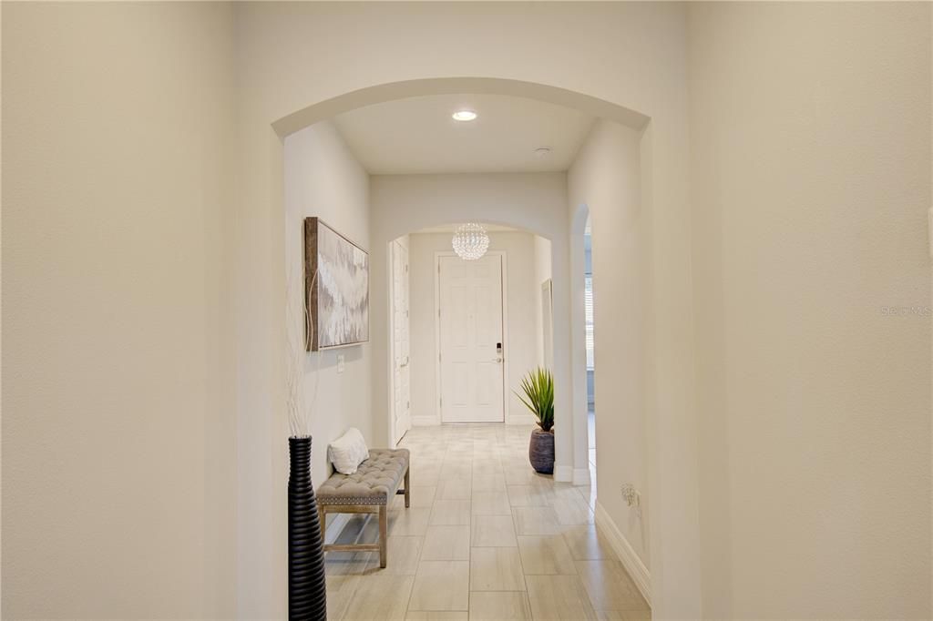 На продажу: $699,000 (4 спален, 3 ванн, 2250 Квадратных фут)