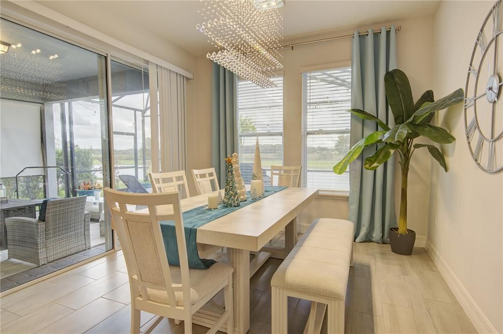 На продажу: $699,000 (4 спален, 3 ванн, 2250 Квадратных фут)