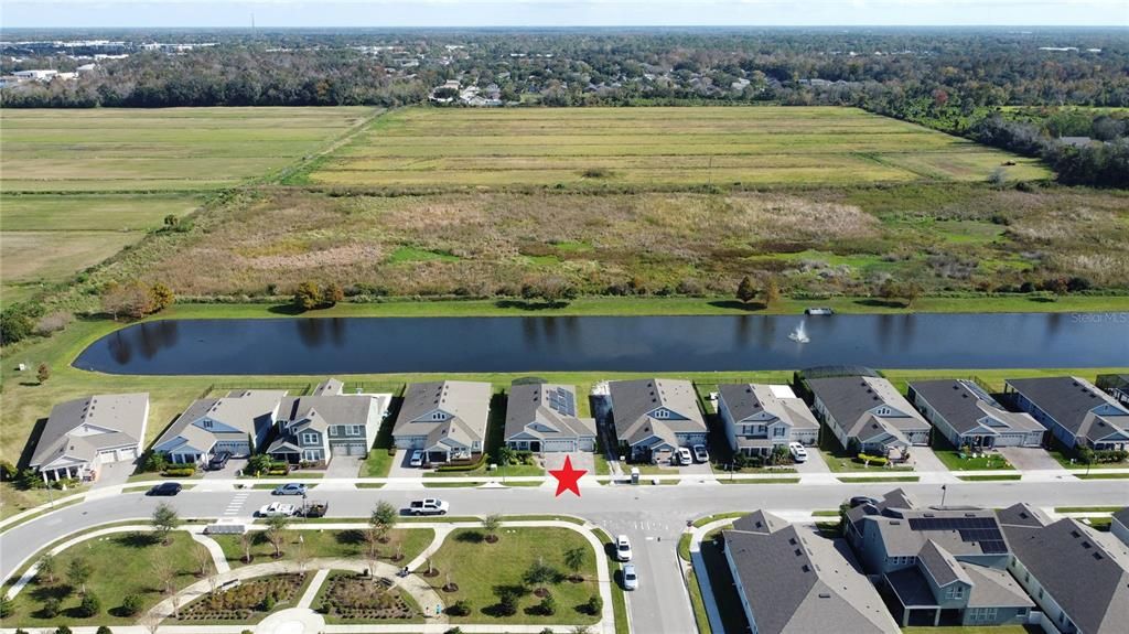 На продажу: $699,000 (4 спален, 3 ванн, 2250 Квадратных фут)