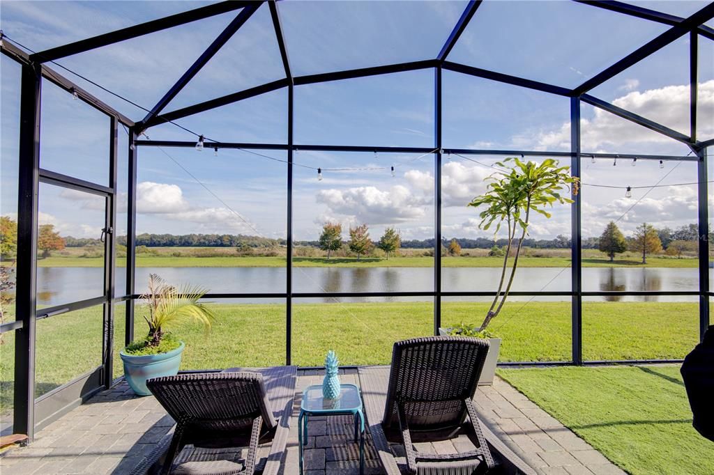 На продажу: $699,000 (4 спален, 3 ванн, 2250 Квадратных фут)