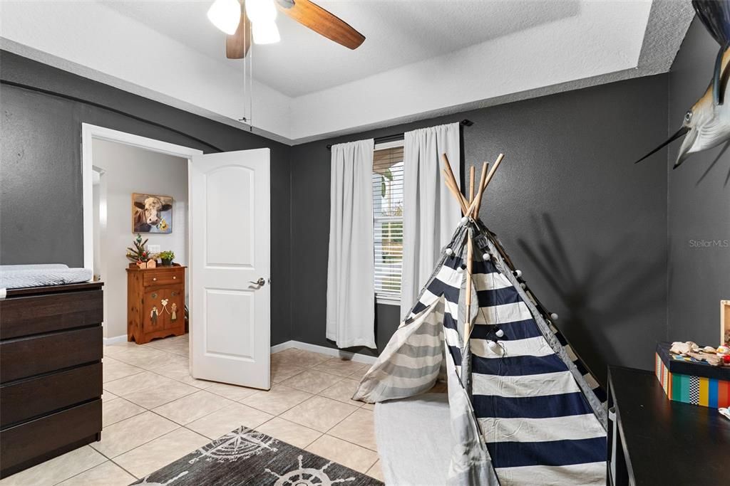 For Sale: $329,000 (4 beds, 2 baths, 2126 Square Feet)