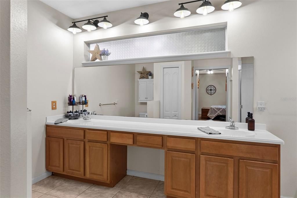 For Sale: $329,000 (4 beds, 2 baths, 2126 Square Feet)