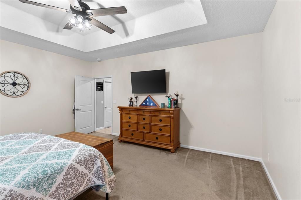 For Sale: $329,000 (4 beds, 2 baths, 2126 Square Feet)