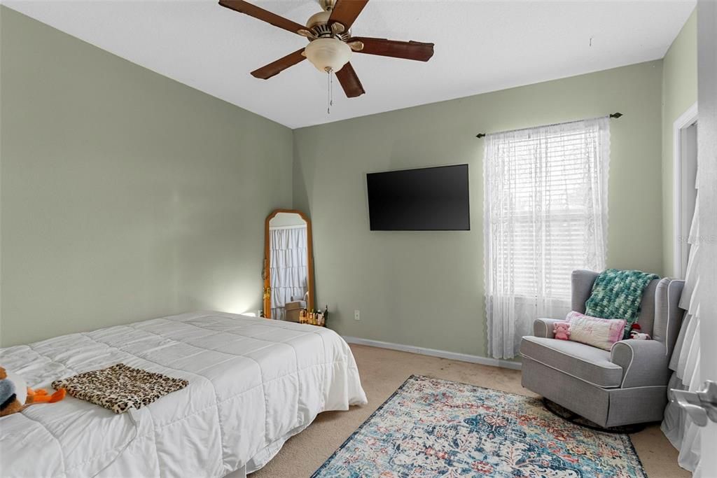 For Sale: $329,000 (4 beds, 2 baths, 2126 Square Feet)