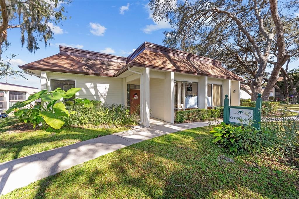 待售: $129,900 (2 贝兹, 2 浴室, 1035 平方英尺)