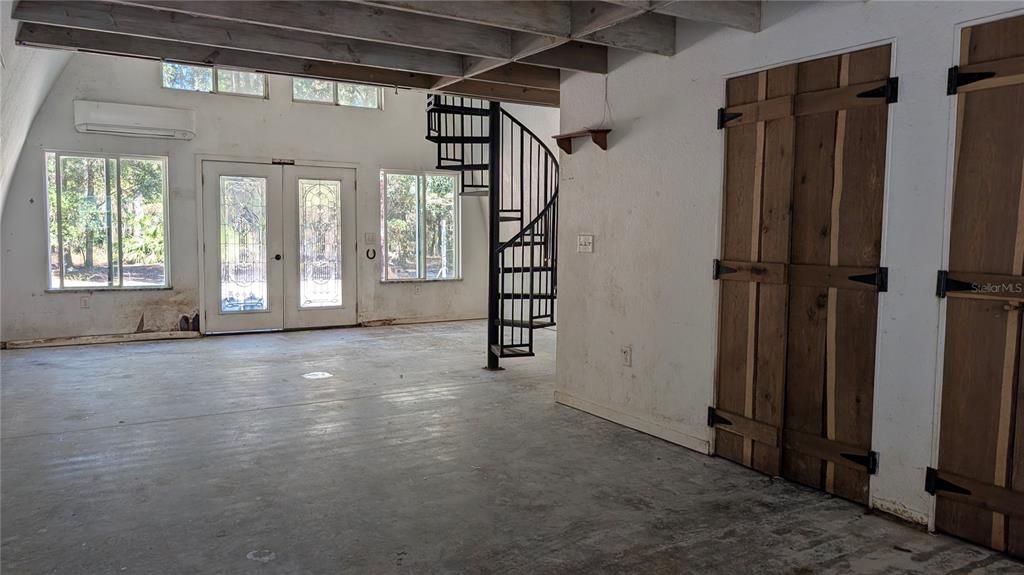 En Venta: $489,000 (1 camas, 1 baños, 1320 Pies cuadrados)