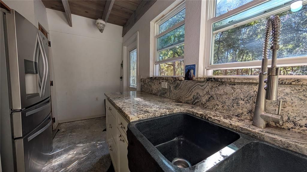 En Venta: $489,000 (1 camas, 1 baños, 1320 Pies cuadrados)