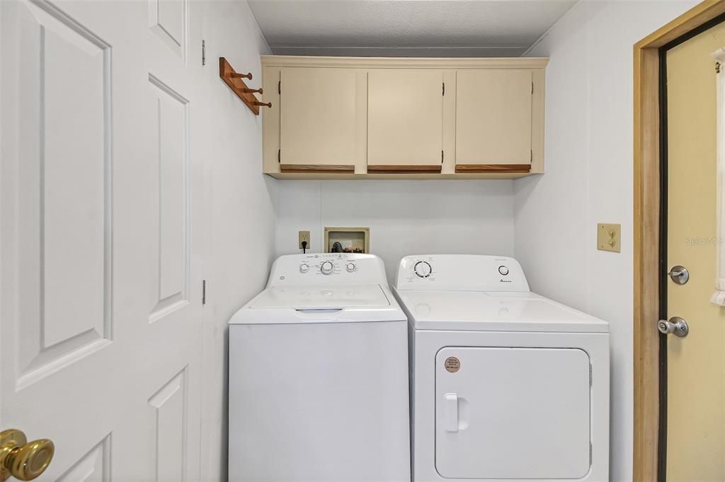 For Sale: $174,900 (2 beds, 2 baths, 1248 Square Feet)