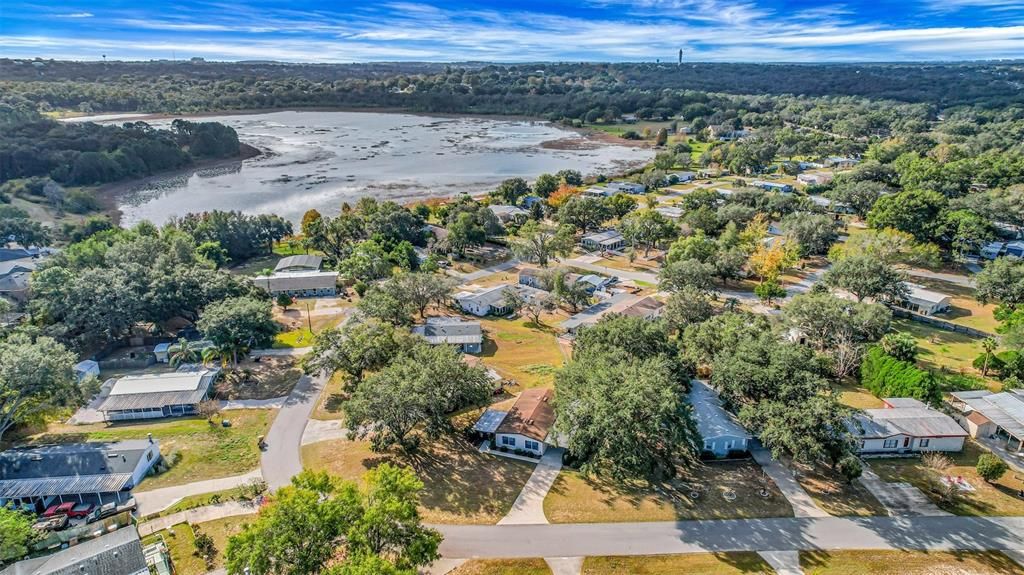 For Sale: $174,900 (2 beds, 2 baths, 1248 Square Feet)