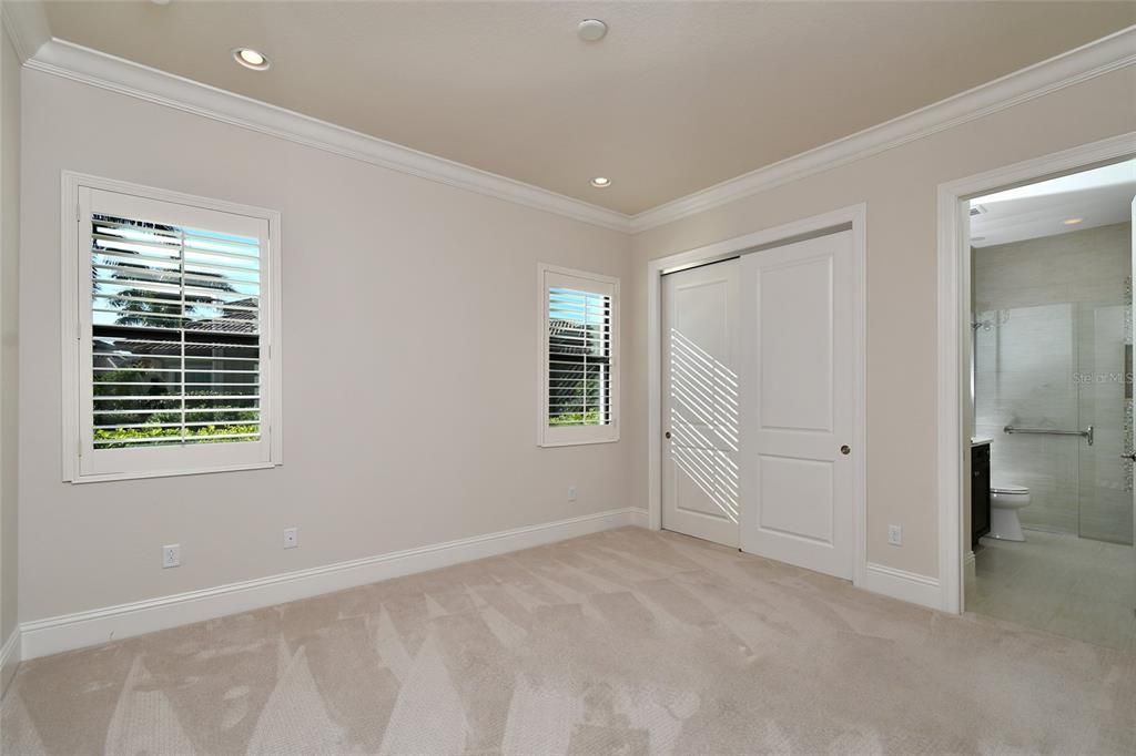 For Sale: $3,132,000 (4 beds, 4 baths, 4139 Square Feet)