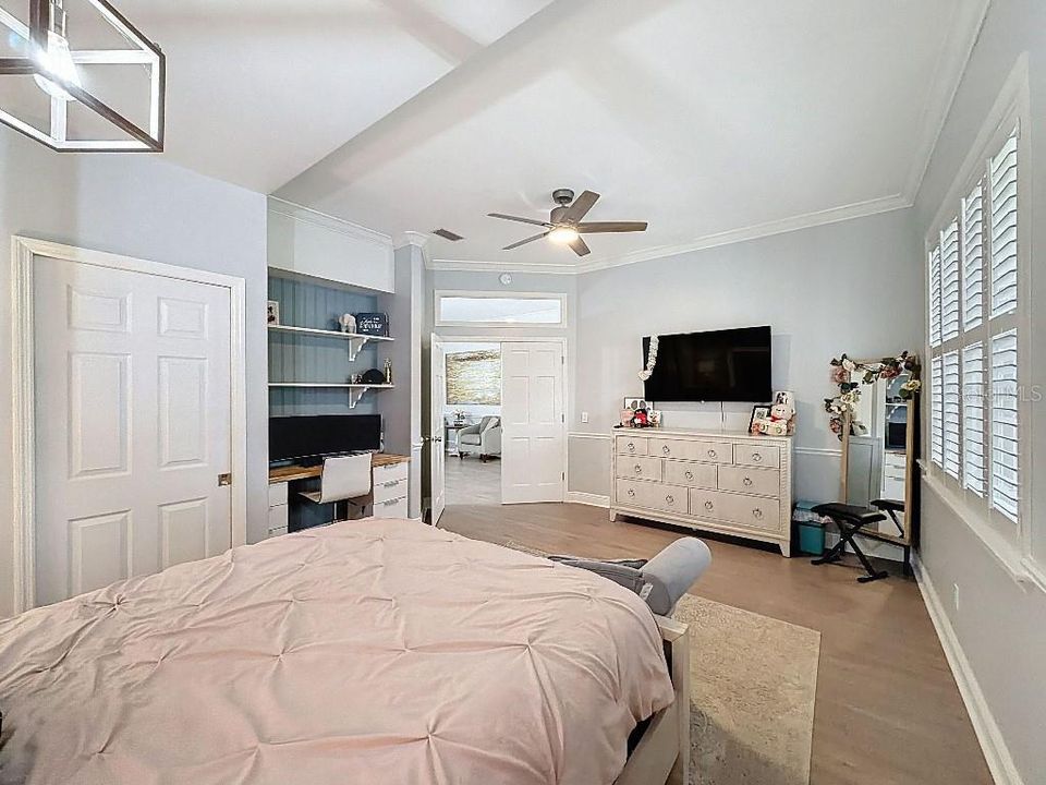 待售: $875,000 (4 贝兹, 2 浴室, 2917 平方英尺)