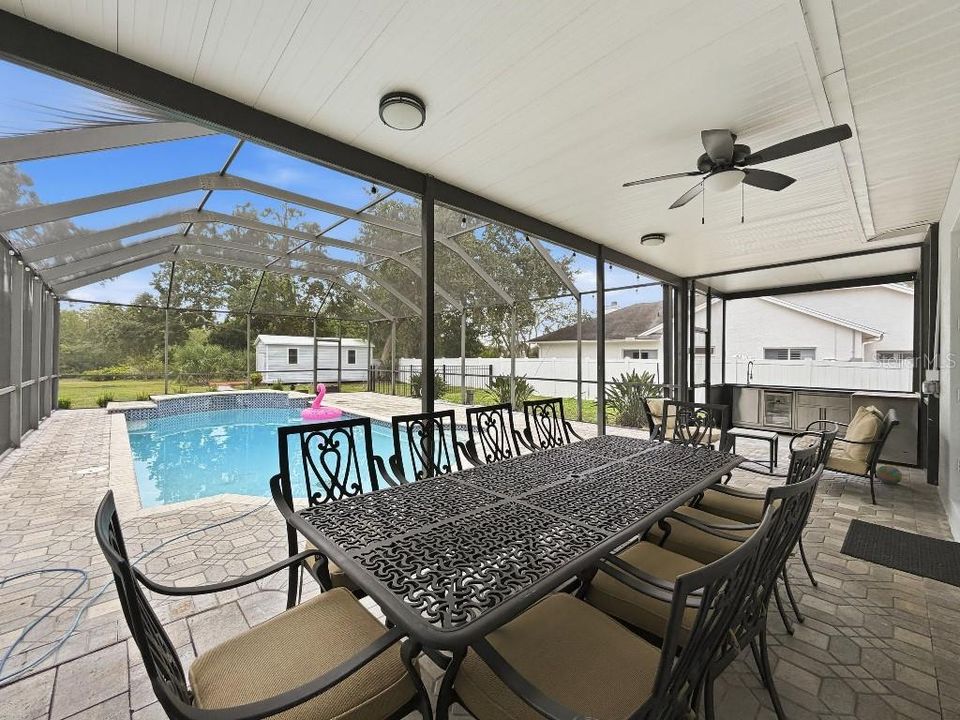 待售: $875,000 (4 贝兹, 2 浴室, 2917 平方英尺)