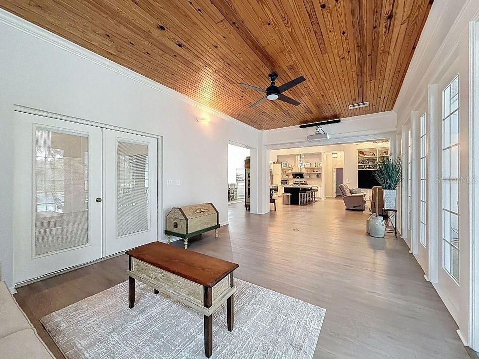 待售: $875,000 (4 贝兹, 2 浴室, 2917 平方英尺)