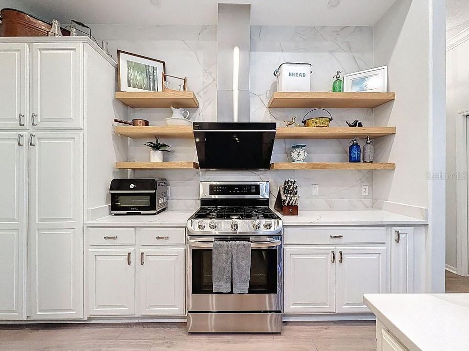 待售: $875,000 (4 贝兹, 2 浴室, 2917 平方英尺)