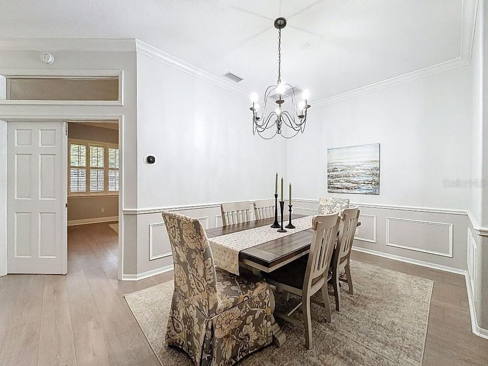 待售: $875,000 (4 贝兹, 2 浴室, 2917 平方英尺)