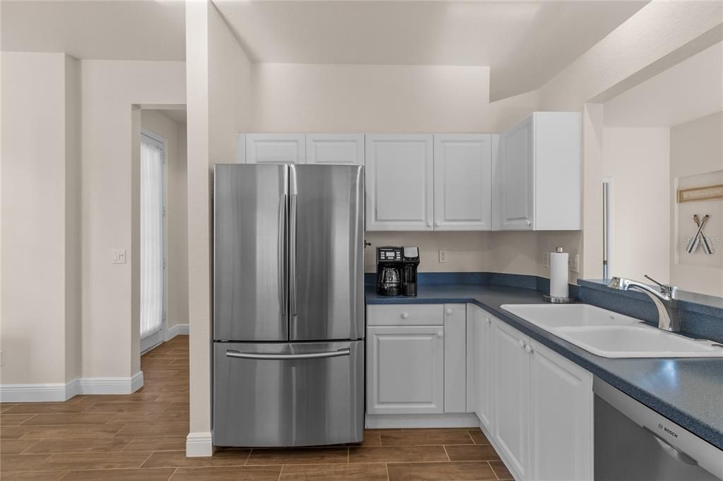 В аренду: $3,700 (2 спален, 2 ванн, 1492 Квадратных фут)