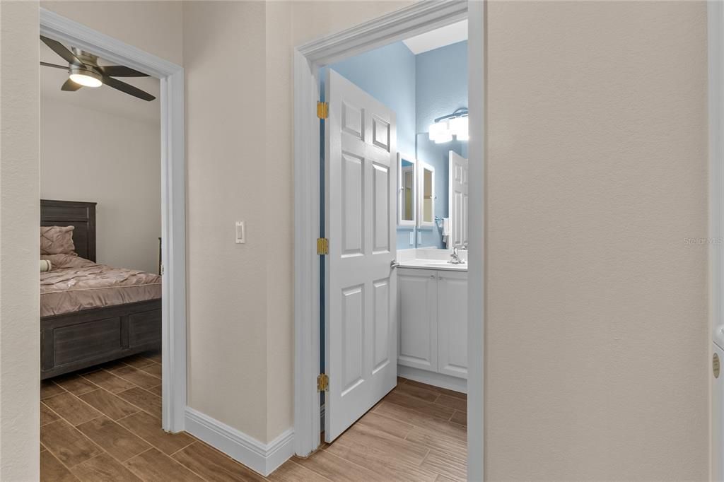 В аренду: $3,700 (2 спален, 2 ванн, 1492 Квадратных фут)