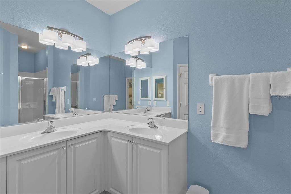 В аренду: $3,700 (2 спален, 2 ванн, 1492 Квадратных фут)