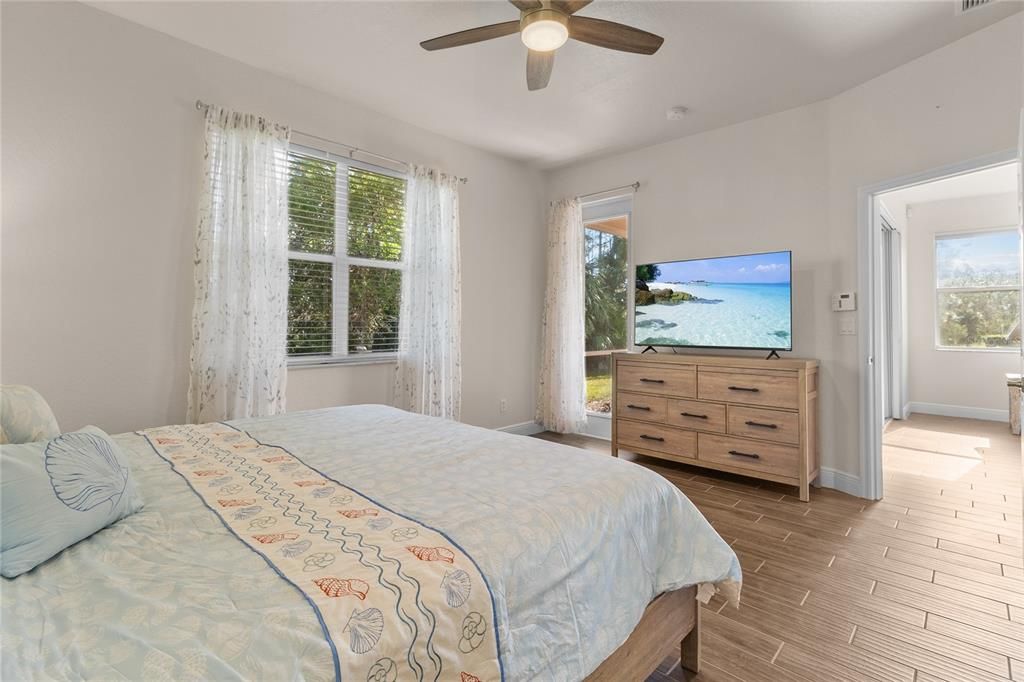 В аренду: $3,700 (2 спален, 2 ванн, 1492 Квадратных фут)