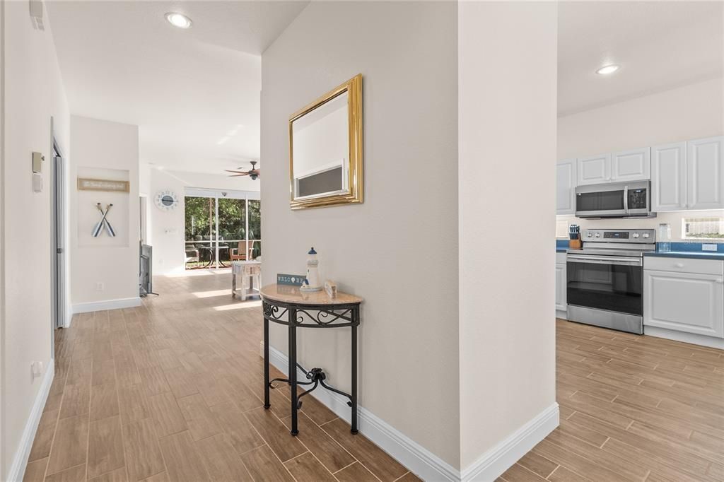 В аренду: $3,700 (2 спален, 2 ванн, 1492 Квадратных фут)