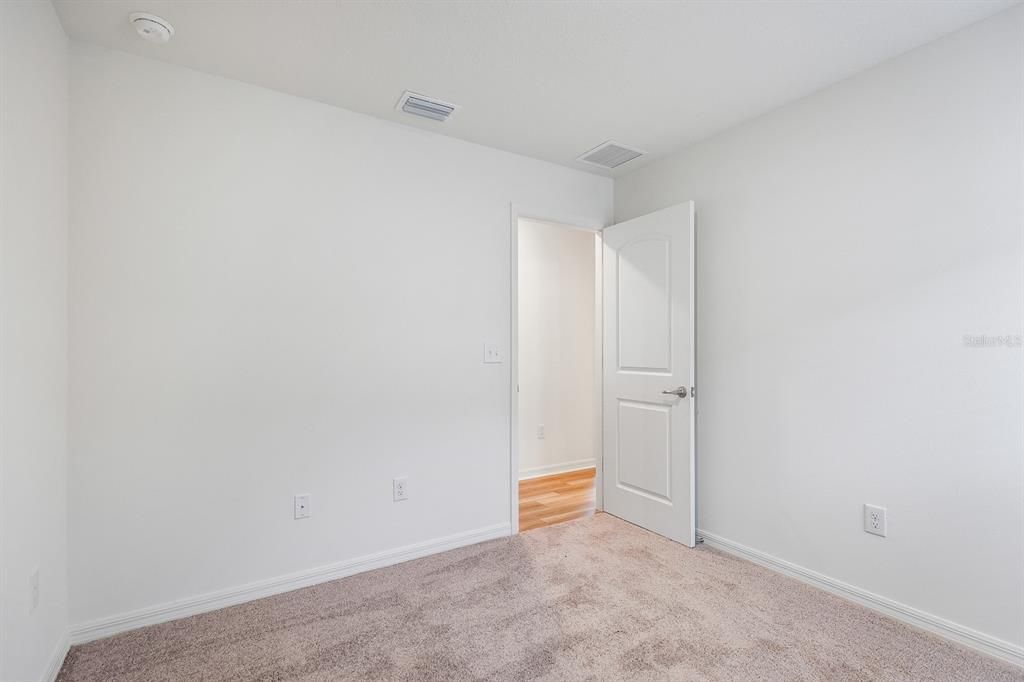 For Rent: $1,995 (3 beds, 2 baths, 1346 Square Feet)