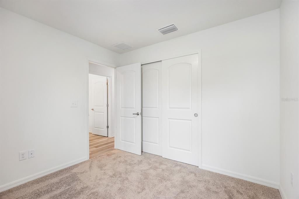 For Rent: $1,995 (3 beds, 2 baths, 1346 Square Feet)