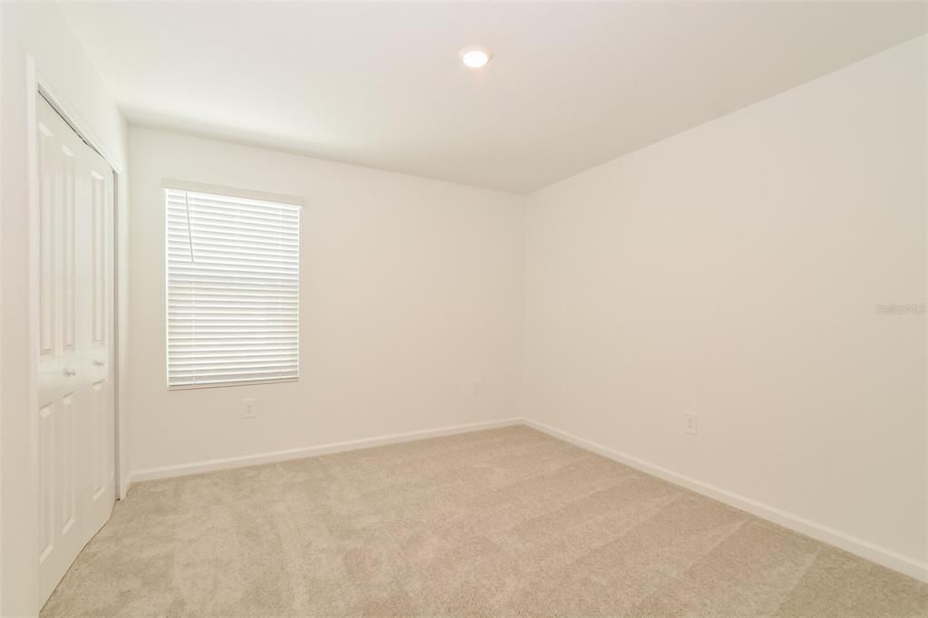 For Rent: $2,270 (6 beds, 3 baths, 2463 Square Feet)