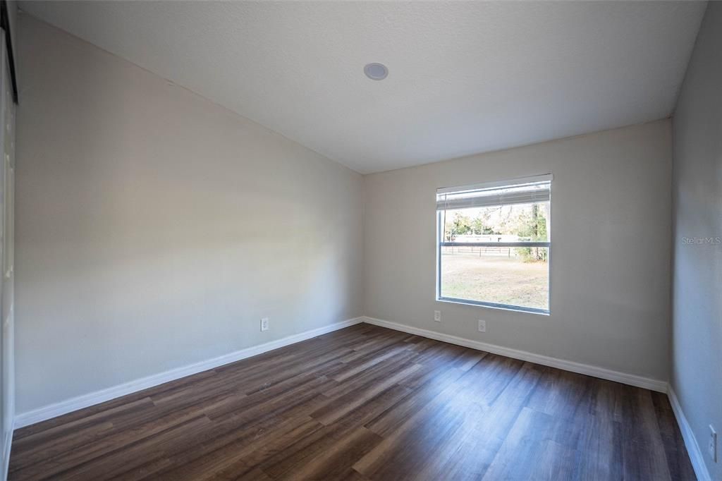 For Sale: $299,900 (3 beds, 2 baths, 1620 Square Feet)