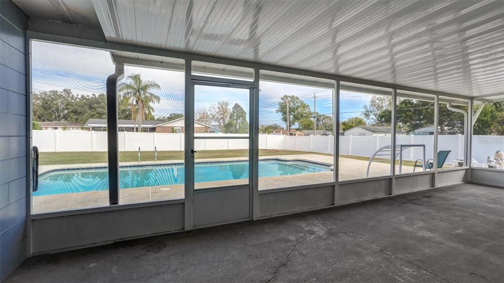 На продажу: $369,900 (3 спален, 2 ванн, 1846 Квадратных фут)