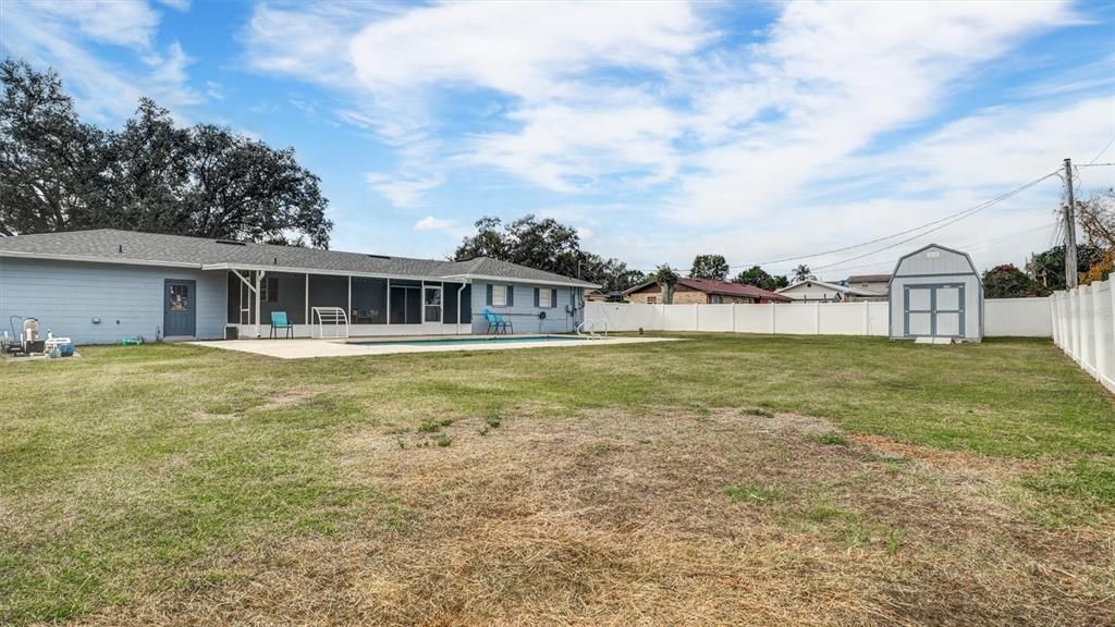 На продажу: $369,900 (3 спален, 2 ванн, 1846 Квадратных фут)