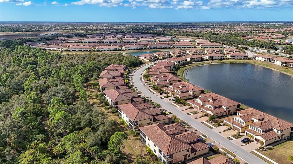 На продажу: $440,000 (3 спален, 2 ванн, 2187 Квадратных фут)