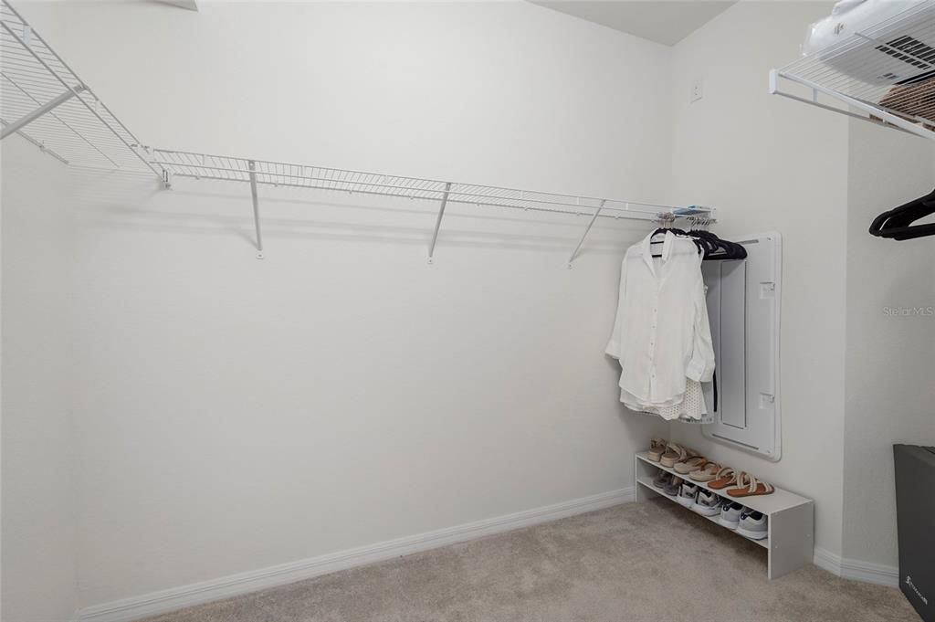 На продажу: $440,000 (3 спален, 2 ванн, 2187 Квадратных фут)