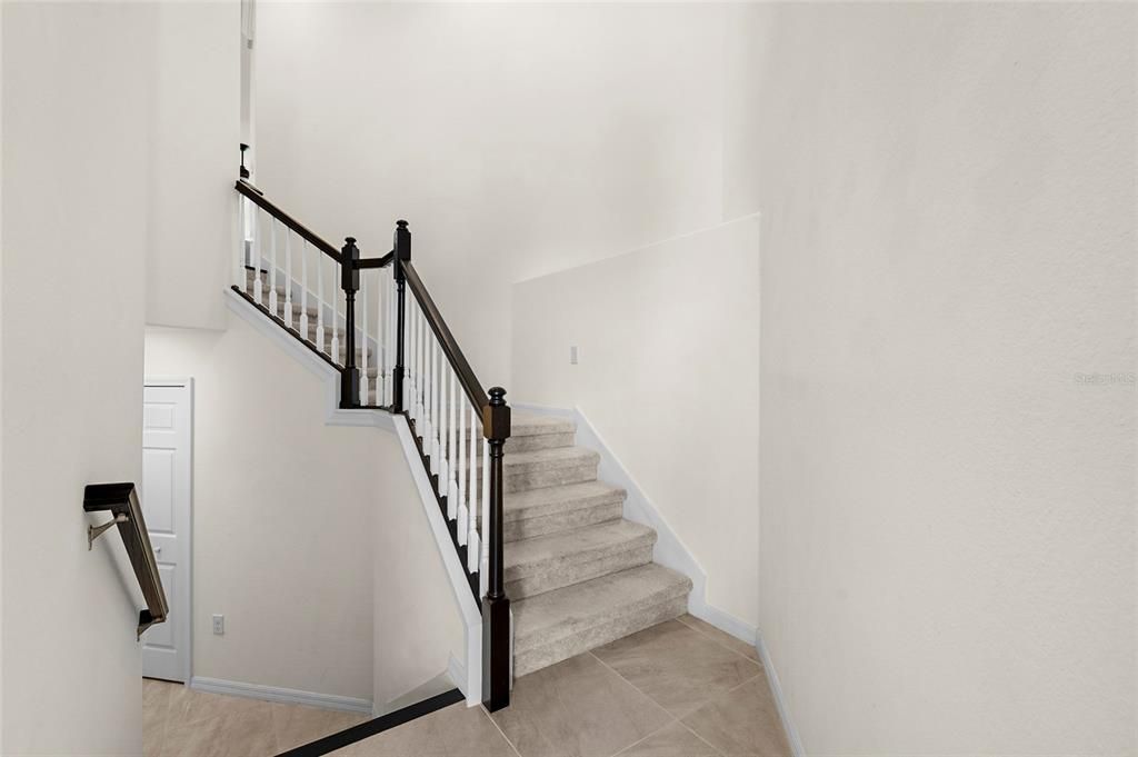 На продажу: $440,000 (3 спален, 2 ванн, 2187 Квадратных фут)