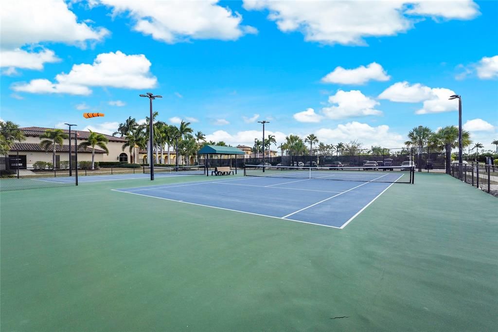 На продажу: $440,000 (3 спален, 2 ванн, 2187 Квадратных фут)