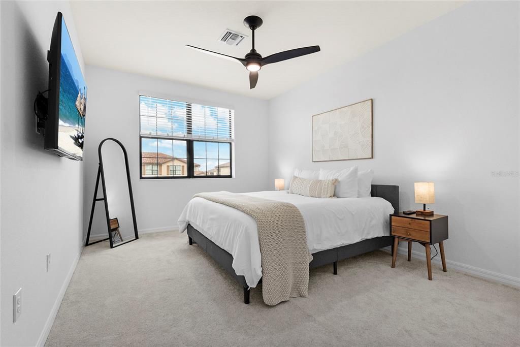 На продажу: $440,000 (3 спален, 2 ванн, 2187 Квадратных фут)