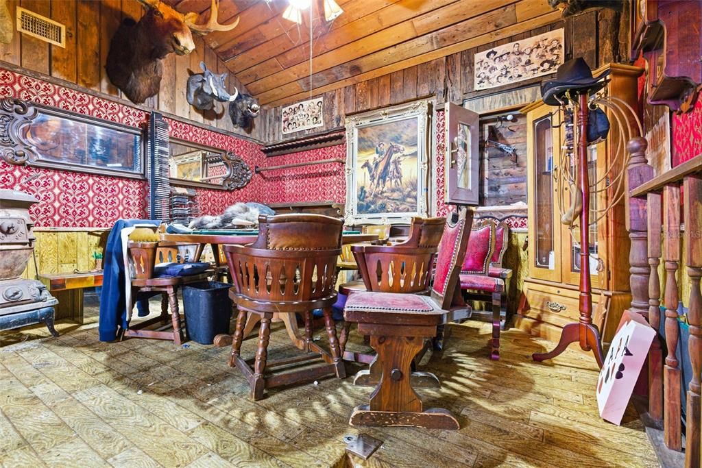 На продажу: $500,000 (3 спален, 3 ванн, 4107 Квадратных фут)