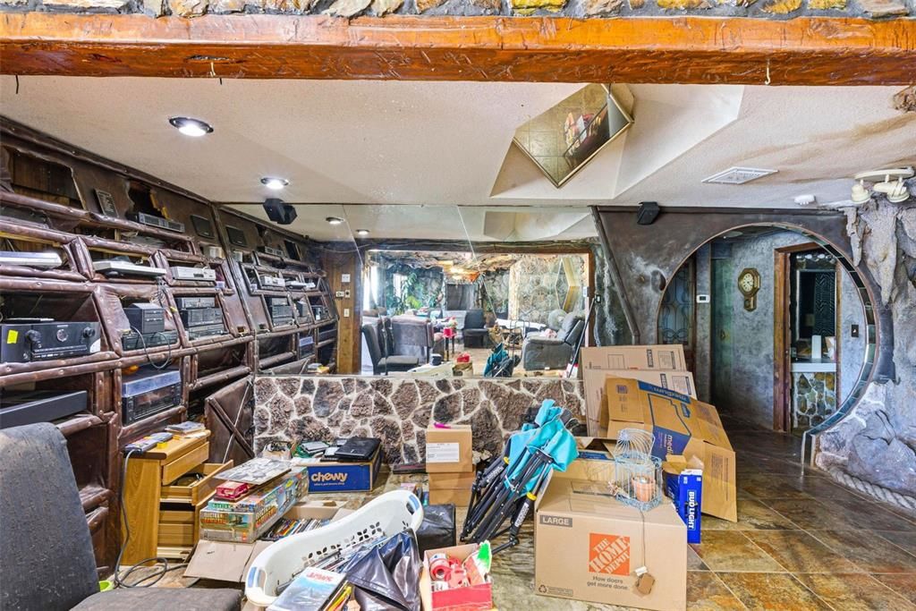 На продажу: $500,000 (3 спален, 3 ванн, 4107 Квадратных фут)