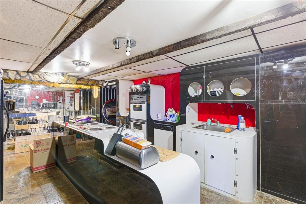 На продажу: $500,000 (3 спален, 3 ванн, 4107 Квадратных фут)