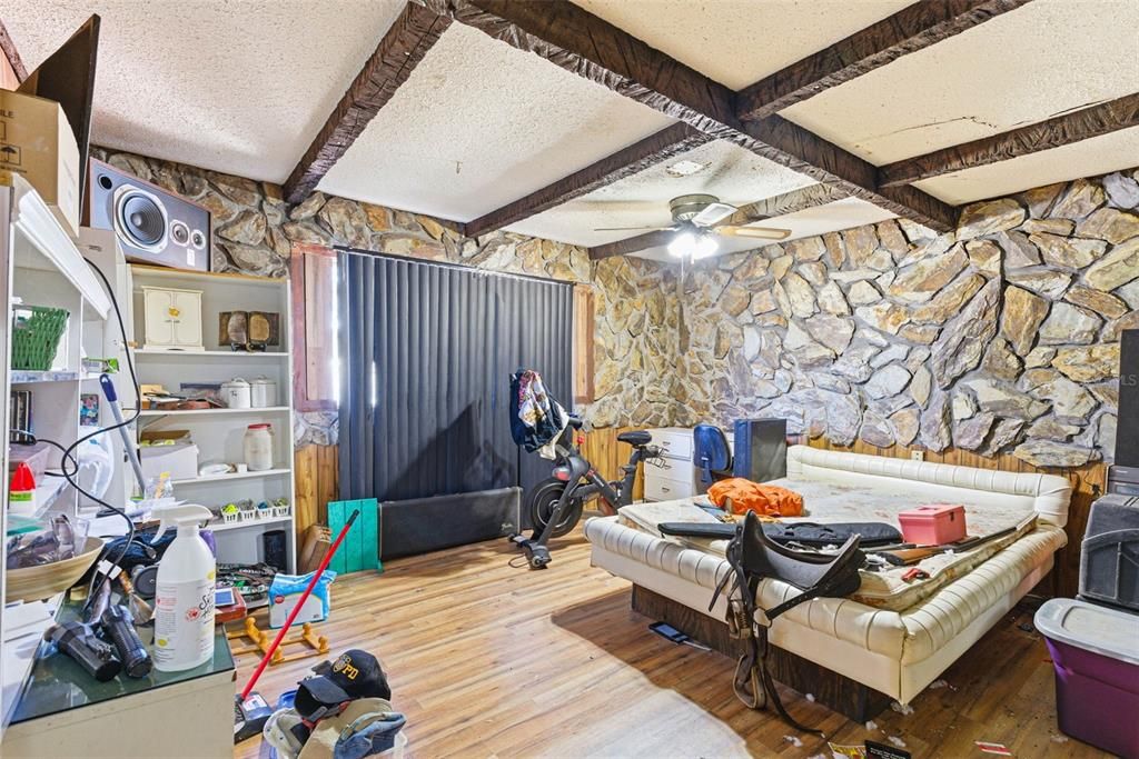 На продажу: $500,000 (3 спален, 3 ванн, 4107 Квадратных фут)