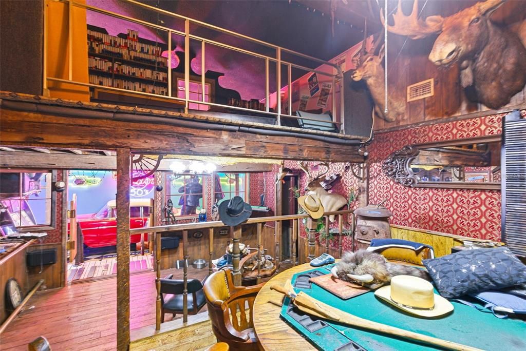 На продажу: $500,000 (3 спален, 3 ванн, 4107 Квадратных фут)