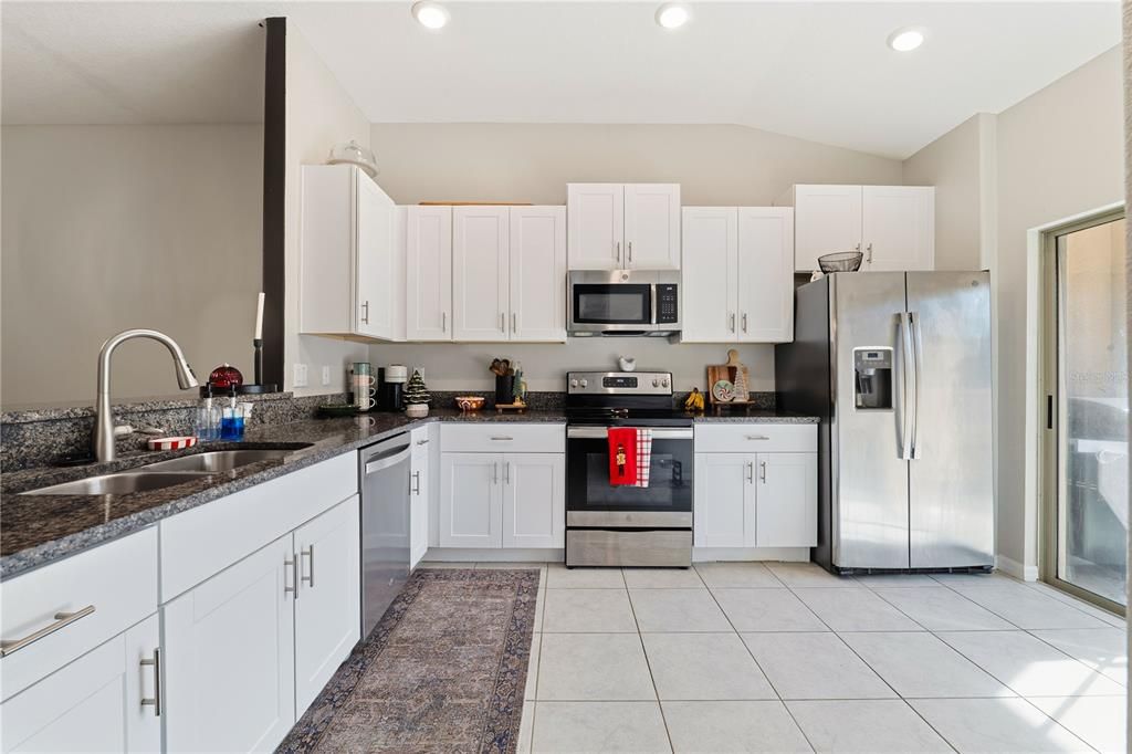 For Sale: $237,500 (3 beds, 2 baths, 1495 Square Feet)